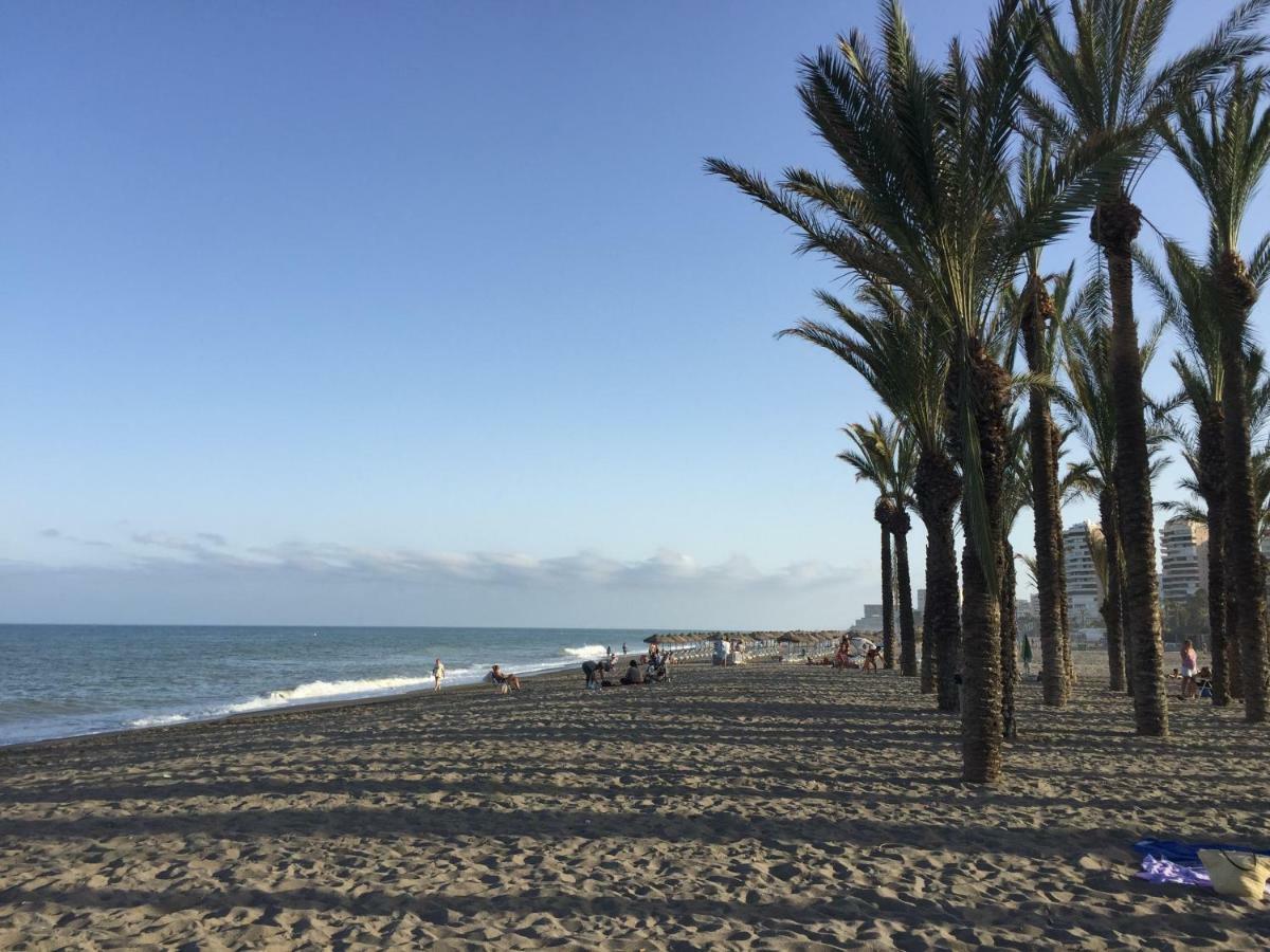 Apartamento Cerca De La Playa Y Campo De Golf Con Piscina Daire Torremolinos Dış mekan fotoğraf