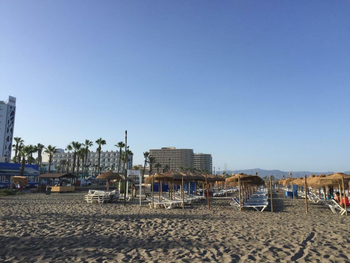 Apartamento Cerca De La Playa Y Campo De Golf Con Piscina Daire Torremolinos Dış mekan fotoğraf